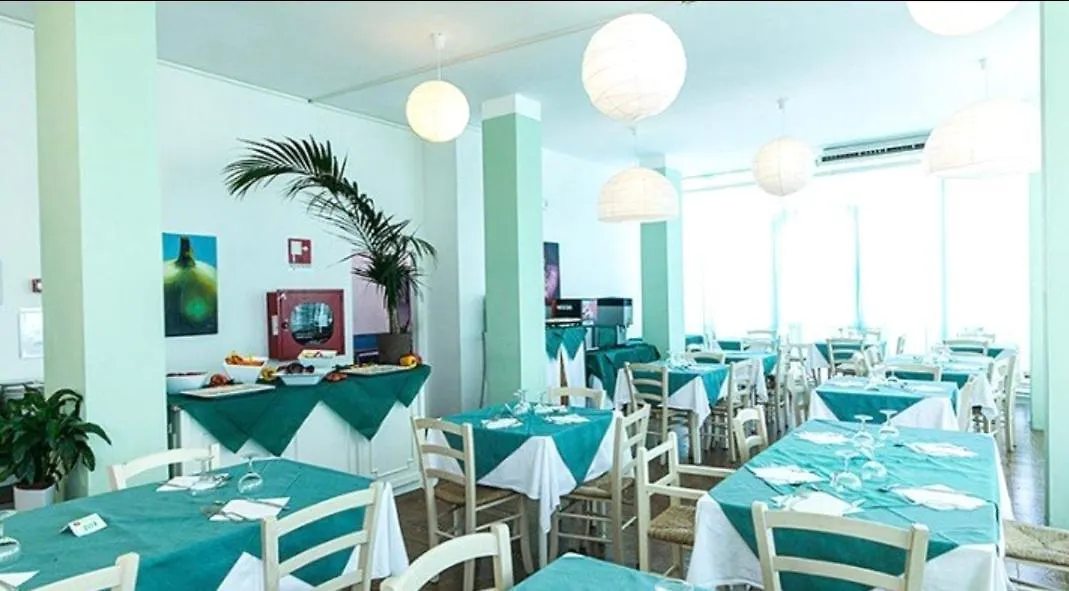 Hotel Bruna 체제나티코